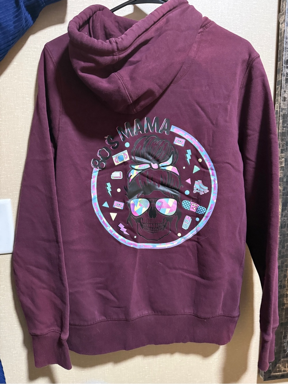 DSG Men's Plum Zip-Up Hoodie with Retro Skull Graphic